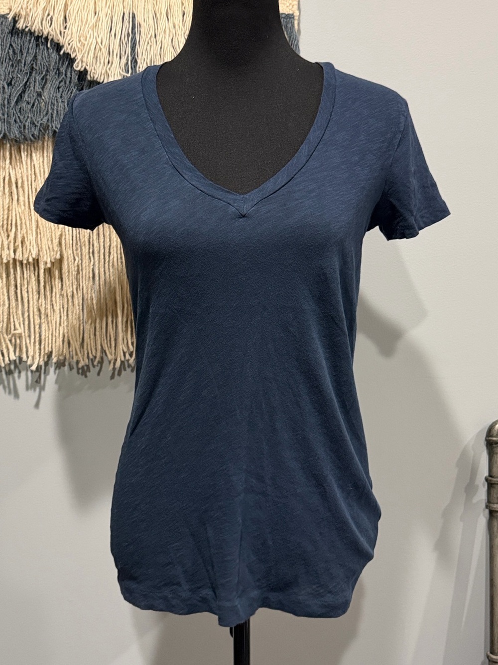 J.Crew Vintage Cotton V-Neck Tee Navy Blue XS Slub Cotton Casual Basic